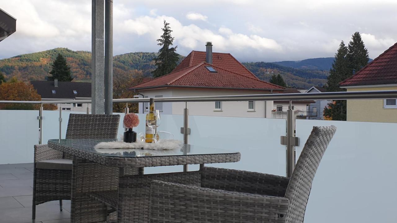 Boardingappartement Windeckblick, Ruhige, Zentrale Lage Mit Grossem Suedbalkon Bühl Екстериор снимка