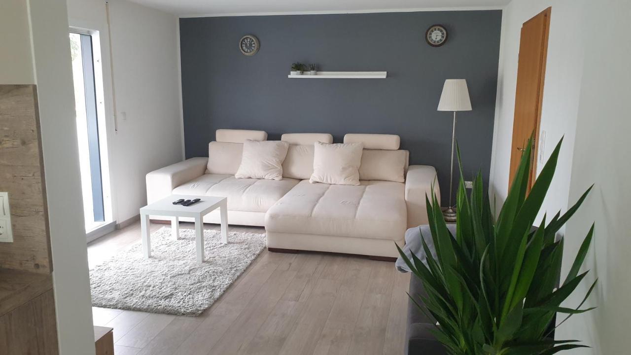 Boardingappartement Windeckblick, Ruhige, Zentrale Lage Mit Grossem Suedbalkon Bühl Екстериор снимка