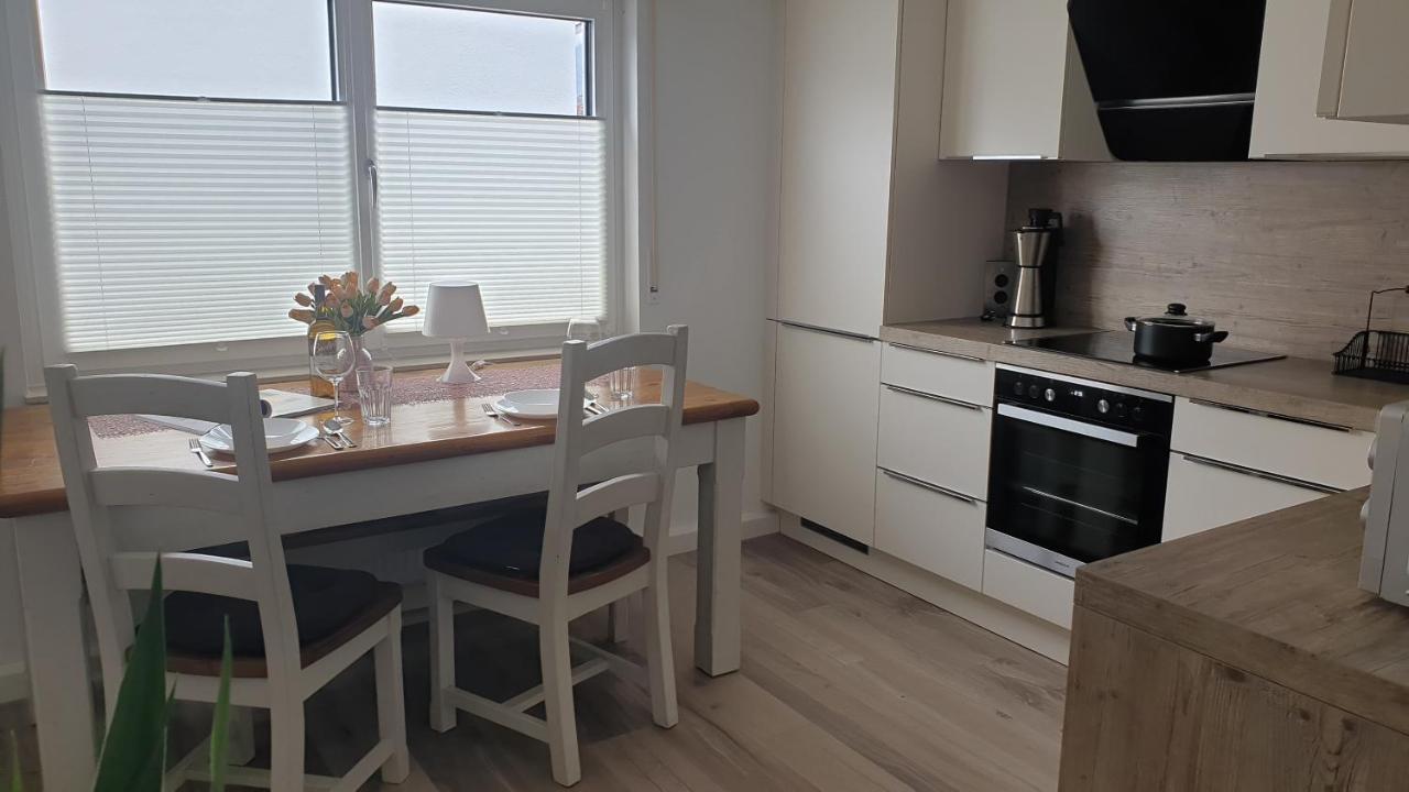 Boardingappartement Windeckblick, Ruhige, Zentrale Lage Mit Grossem Suedbalkon Bühl Екстериор снимка