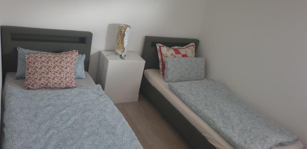 Boardingappartement Windeckblick, Ruhige, Zentrale Lage Mit Grossem Suedbalkon Bühl Екстериор снимка